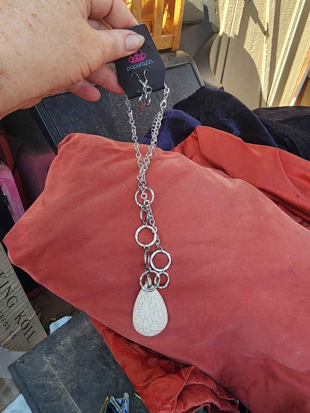 Paparazzi Necklace Set